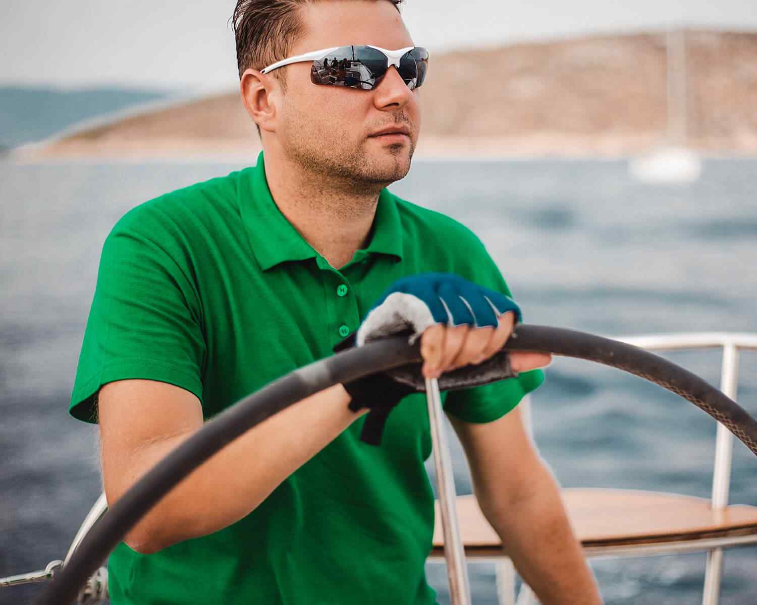 https://www.malumacharter.com/wp-content/uploads/2019/02/team_01.jpg